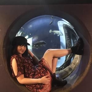 Meet your Posher, Naomi